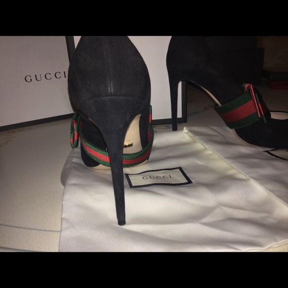 Gucci Black Pumps Like New!!! - Picture 4 of 5